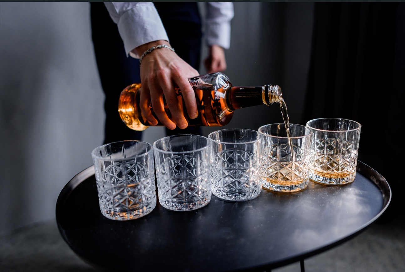 Bar Glass